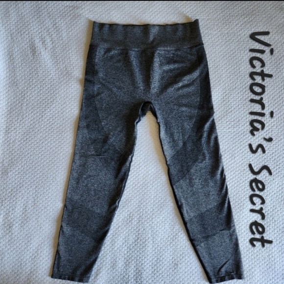 PINK Victoria's Secret Pants - PINK Victoria's Secret Gray with Black High Waist Leggings with Back Pocket XL